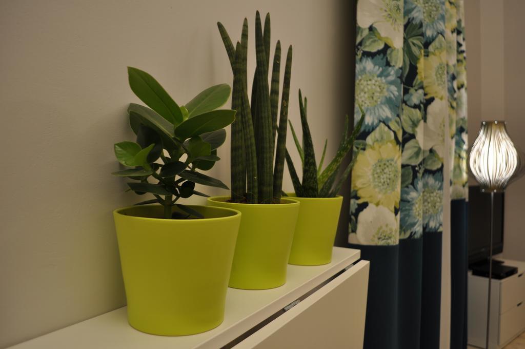 Apartament Chmielna Bis Apartment Варшава Стая снимка